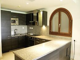 Cosy 2-bedroom Marina Haven