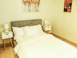 Serene 1-bedroom With Pool View