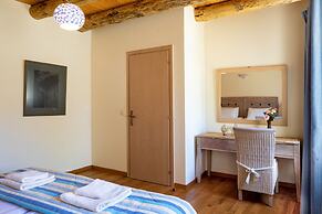 Olga s Filoxenia - Villa Erontas