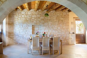 Olga s Filoxenia - Villa Erontas