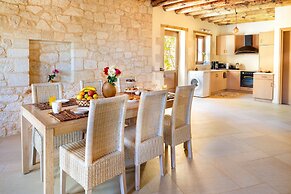 Olga s Filoxenia - Villa Erontas