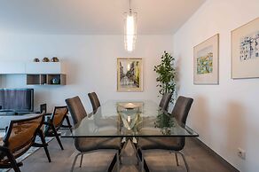 Caravelas 2 Bedroom Apartment