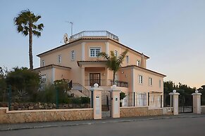 Villa Monte das Oliveiras