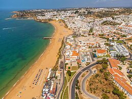 Sea View Central Town 2 Bedroom Apartment