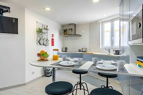 Santa Eul lia 2-bedroom Apartment w Swimming Pool