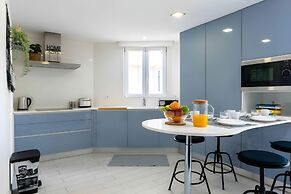 Santa Eul lia 2-bedroom Apartment w Swimming Pool