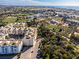 Salgados 1 Bedroom Apartment - 500m da Praia