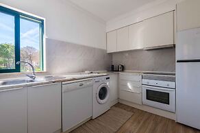 Salgados 1 Bedroom Apartment - 500m da Praia