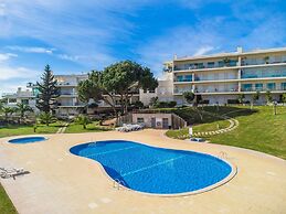 Balaia Residence 2 Bedroom Penthouse With Pool