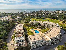 Balaia Residence 2 Bedroom Penthouse With Pool