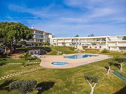 Balaia Residence 2 Bedroom Penthouse With Pool