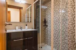 Montechoro Sea View 3 Bedroom Apartment