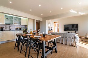 Montechoro Sea View 3 Bedroom Apartment