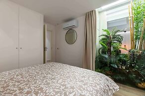 Downtown Albufeira 3-bedroom Luxury Apartment