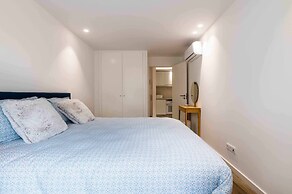 Downtown Albufeira 3-bedroom Luxury Apartment