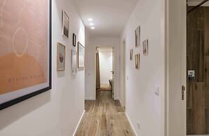 Downtown Albufeira 3-bedroom Luxury Apartment