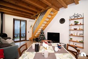 The Three Moons Apartment