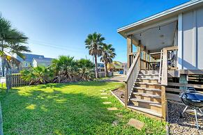 Dual Port A Cottages 2 Complete Homes Walk to the Beach Patio Fully-eq