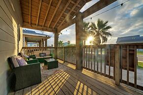 Dual Port A Cottages 2 Complete Homes Walk to the Beach Patio Fully-eq