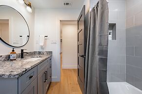 Private Yard w BBQ Games Steps to South Congress Barton Creek Clarksbu