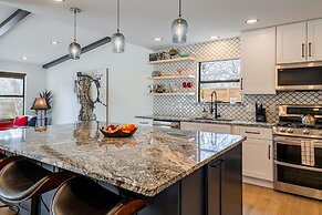 Private Yard w BBQ Games Steps to South Congress Barton Creek Clarksbu