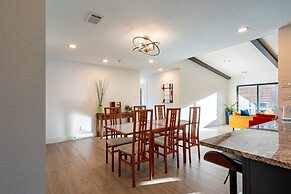 Private Yard w BBQ Games Steps to South Congress Barton Creek Clarksbu