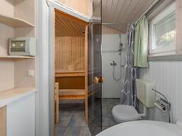 Ferienhaus mit Sauna im Ferienpark Mirow