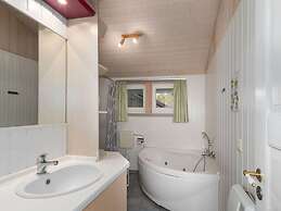 Ferienhaus mit Sauna im Ferienpark Mirow