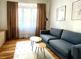 Short Way Apartments GPH