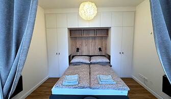 Short Way Apartments GPH