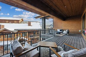 Lux Ski Haus at Canyons Village by Park City Vacations