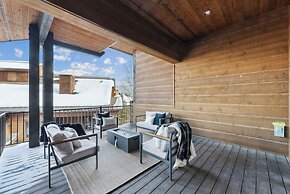 Lux Ski Haus at Canyons Village by Park City Vacations