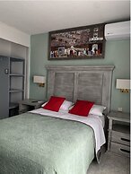 Venator House Boutique 113