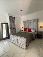 Venator House Boutique 113