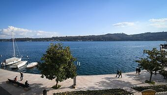 Romantic Benaco Sal - App 02