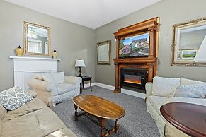 Indy Stadium Villas 710