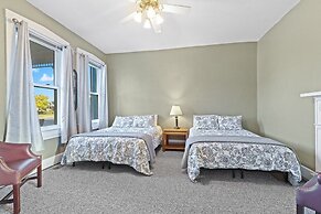 Indy Stadium Villas 710