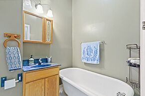 Indy Stadium Villas 710