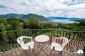 Feeling House - Appartamento Magico Lago