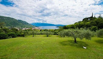 Feeling House - Appartamento Magico Lago