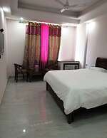 Hotel The Ganga Castle