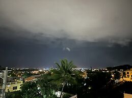 Luxury Villa-Sunny BlueSky W/Ocean-Mtn View