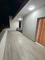 Luxury Villa-Sunny BlueSky W/Ocean-Mtn View