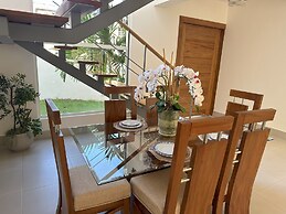 Luxury Villa-Sunny BlueSky W/Ocean-Mtn View