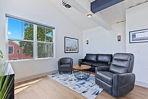 Indy Stadium Villas 711 T