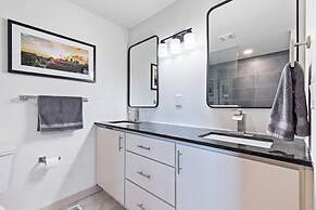 Indy Stadium Villas 711 L