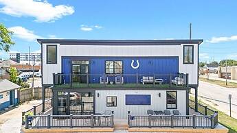 Indy Stadium Villas 711 L