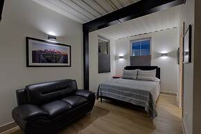 Indy Stadium Villas 711 L