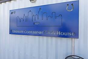 Indy Stadium Villas 711 L