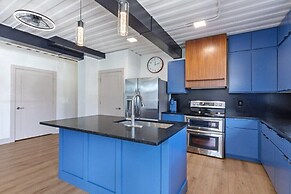 Indy Stadium Villas 711 L